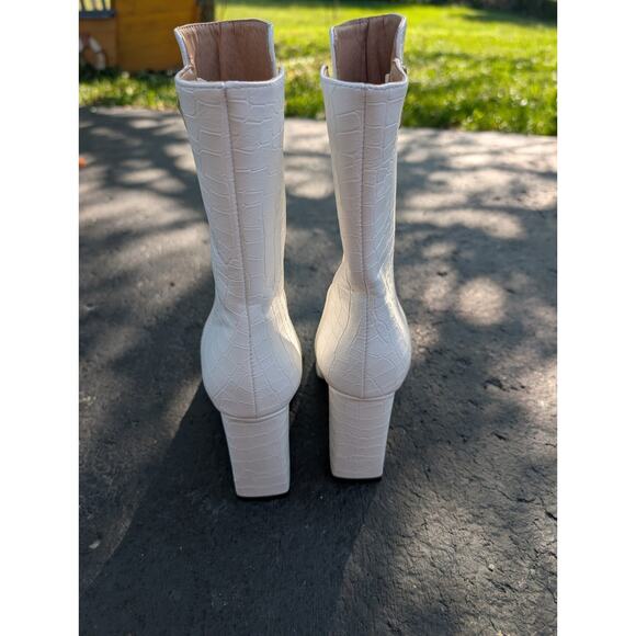 Nasty Gal Womens White Croc Ankle Boots Booties 6 Chunky Heel Pointed Toe Chic - Picture 4 of 9